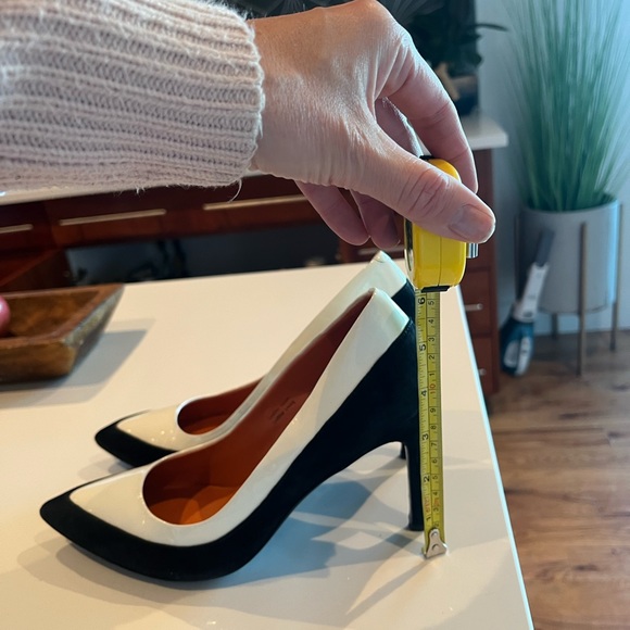 Via Spiga heels - black suede and white patent leather - Picture 5 of 5